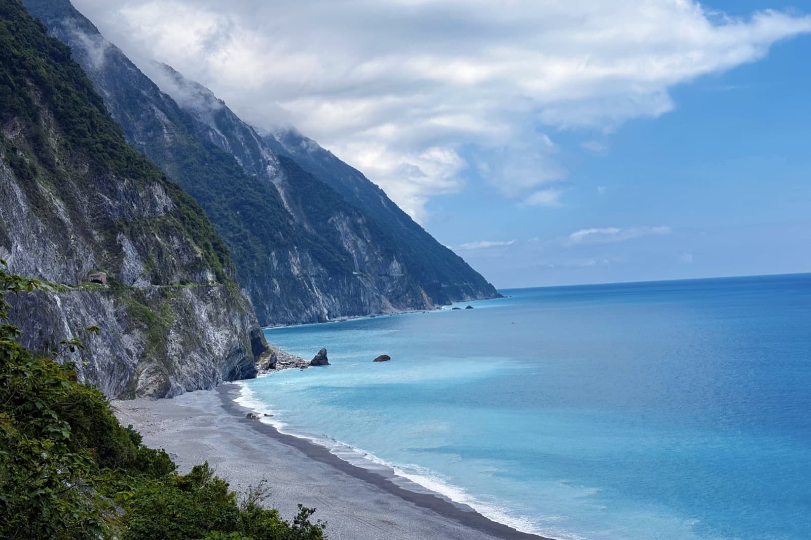 清水断崖渐层蓝